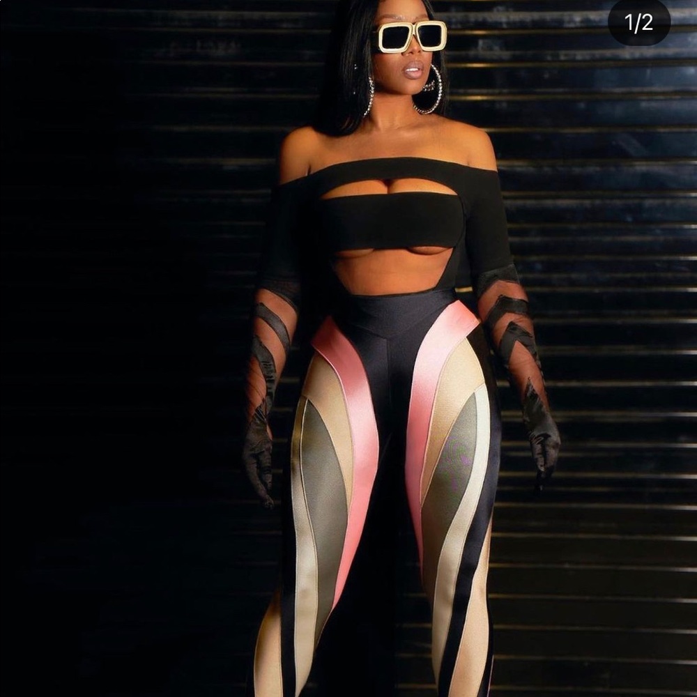 Brand New 100% Authentic Sold Out and Trending Mugler Leggings